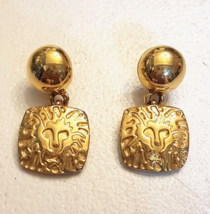 Anne Klein Pierced Earrings VTG Iconic Lion Signature Logo 1.5&quot; dangle studs - £54.37 GBP