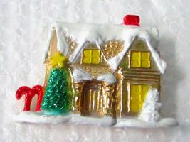 Christmas House Brooch Pin by AJC American Jewelry Company 2 1/4&quot; Chunky... - £7.09 GBP