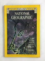 January 1975 National Geographic Magazine Irand Desert Miracle Martinique - £6.72 GBP