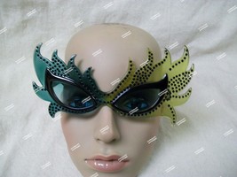 Green Feather Mask Glasses Mardi Gras Carnival Ursula Villain Toxic Pois... - $13.81
