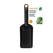 Fiskars Soil Scoop Garden Tool 1.5 Cups Recycled Plastic Potting Transpl... - €10,52 EUR Fiskars Soil Scoop Garden Tool 1.5 Cups Recycled Plastic Potting Transpl... - €10,52 EUR