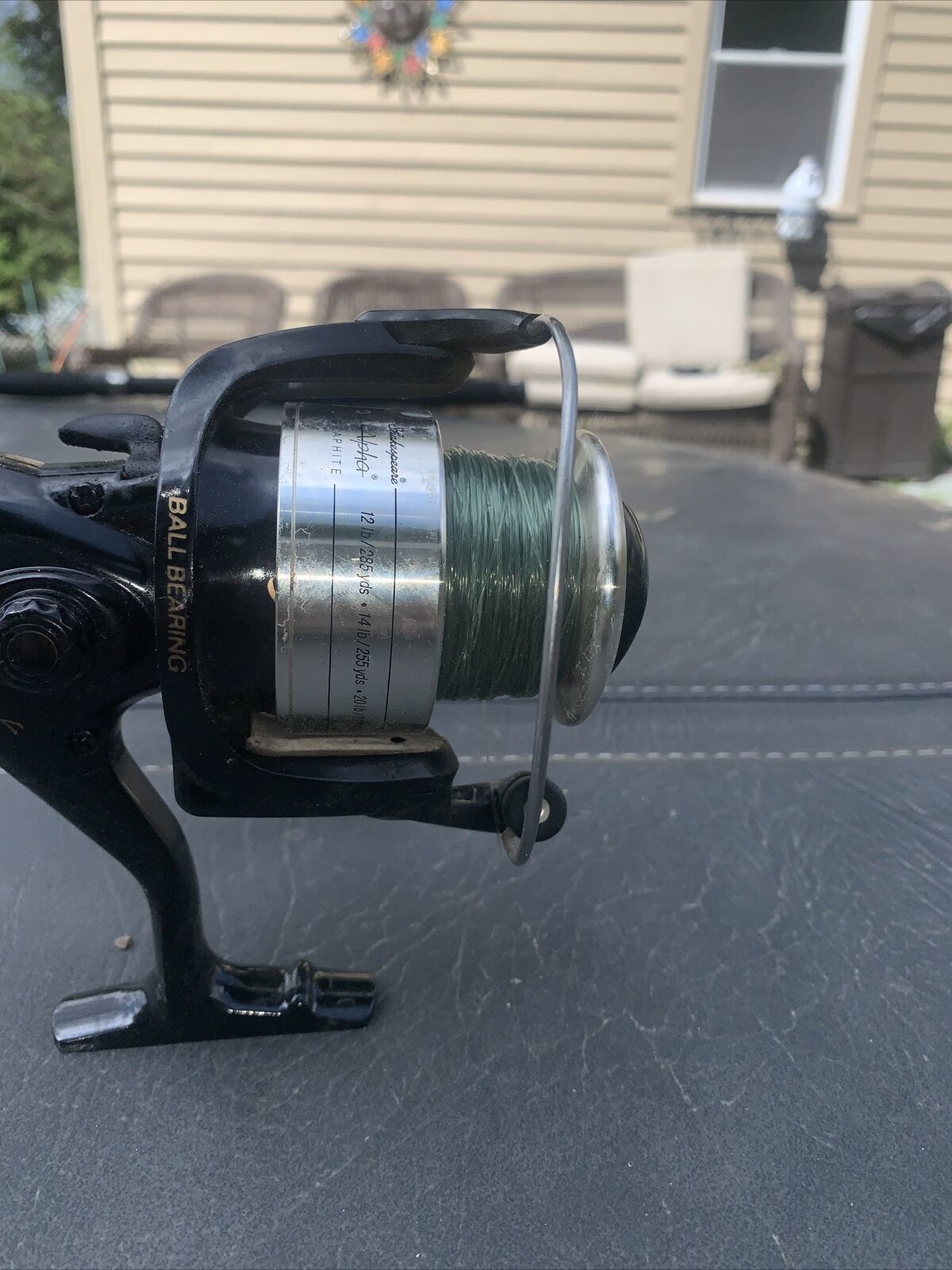 Shakespeare Ultra Light Fishing Reel Spinning 2500 ULX 4.9:1 Gear