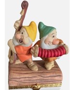 Disney Snow White Doc and Bashful Bradford Exchange Trinket Box C.O.A NEW - $38.60