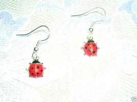 Good Luck Nature Lady Bug Ladybug Color Enamel Dangling Charm Earrings Lady Bugs - £4.73 GBP