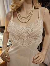 Vtg 1940&#39;s 1950&#39;s Off White Nylon Full Dress Slip Gown Size 36 Lace Hem ... - $51.47