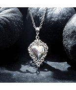 Gothic Heart Pendant with Black Gemstone | Dark Elegant Jewelry - €19,73 EUR