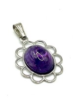 Amethyst Cabochon Pendant Silver Tone Floral Oval Setting .5” Purple - $202.32 MXN