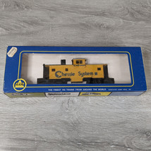 AHM Vintage HO Scale Extended Vision Caboose 5485-J - Chessie - Open Box - £6.25 GBP