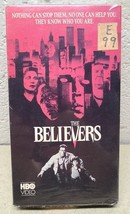 The Believers (VHS, 1988) Martin Sheen, Helen Shaver, Robert Loggia Movie - $241.95 MXN