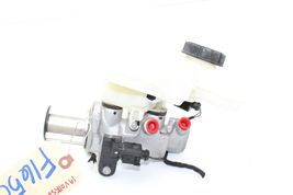 19-20 VOLKSWAGEN JETTA Master Cylinder F1650 image 2