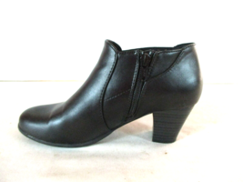 Croft &amp; Barrow Black Side Zip Ankle Boots Women&#39;s 6 M (SW1) - £19.24 GBP