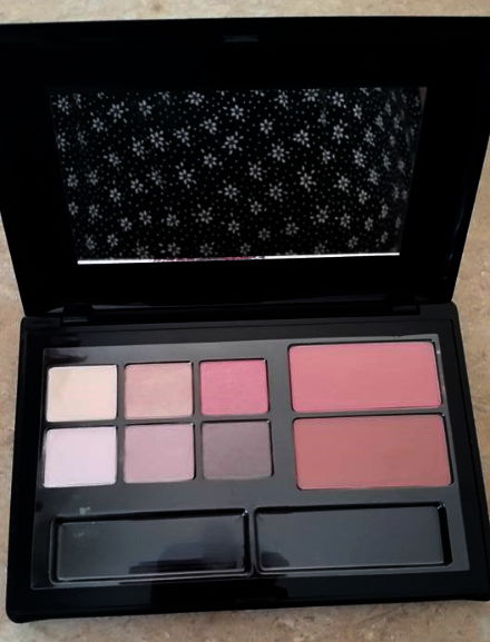 Estee Lauder Pure Color EyeShadow Tender Blush, Pink Kiss, Nude Rose - $24.99