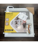 Safety 1st Kids/Baby/Pet Lift, Lock &amp; Swing Dual-Mode Gate GA048TAP - £29.41 GBP