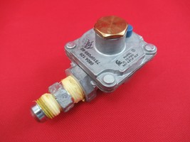 Maytag Range Oven Pressure Regulator  7510P088-60,  W11170853 - $900.07 MXN