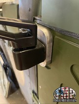 Humvee Mirrors + Plate Adapter - Set of 2 Military M998 H1 X-Doors-
show orig... - £154.01 GBP