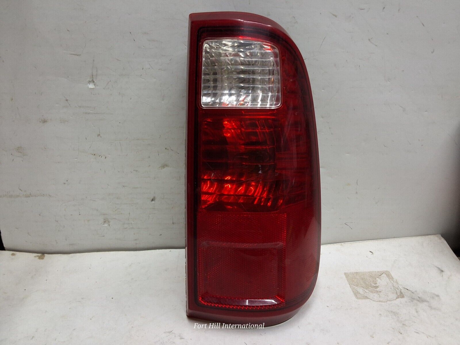 2008-2016 Ford F250 F350 right tail light assembly OEM 7C34-13B504-A - $34.64