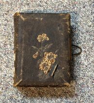 Victorian Era Photo Album Torn Spine? Gilted Front Medora Illinois Mixed... - €34,19 EUR