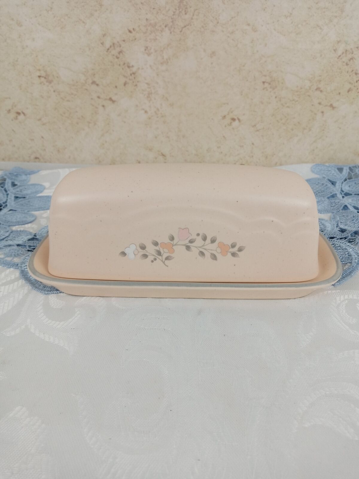 Pfaltzgraff Remembrance Butter Dish Cream w/ Pink, Orange & White Flowers 6.5x3" - $15.83