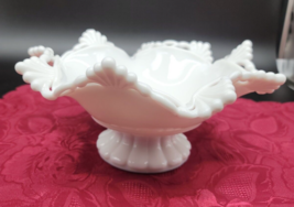 Westmoreland Milk Glass Footed Candy Dish / Fruit Bowl Ring &amp; Petal Edge... - $21.07