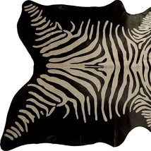 6' X 7' Off White And Black Zebra Print Genuine Cowhide Area Rug - €400,19 EUR