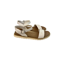 Women&#39;s White Open Toe Flat Sandals Size 8 Sun + Stone Mattie Summer Shoes - £6.33 GBP