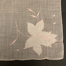 VINTAGE HANKY Handkerchief Appliqué Flowers Pink Linen Fagoting 13” X 13” - $12.38