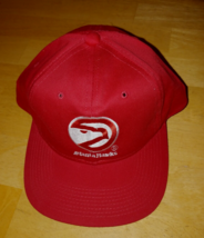 The G Cap Atlanta Hawks Red CAP-ONE Size Adjustable Back STRAP-NEVER WORN-NICE - £9.05 GBP
