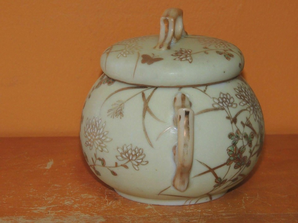 Hand Painted 3" Sugar Bowl marked 1+0 Yellow White flower & Gold Accents Antique Item image 3