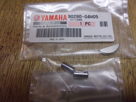 Yamaha Woodruff Key 90280-04M05 and pair of pins  OEM New Factory Boat P... - £11.87 GBP