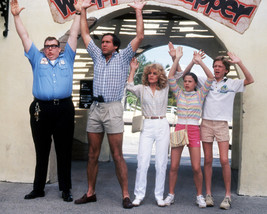 National Lampoon Vacation 16x20 Canvas Chevy Chase John Candy Beverly D&#39;Angelo - £55.93 GBP