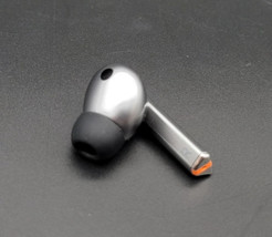 Original Samsung Galaxy Buds 3 PRO Wireless Earbud SM-R630 Silver - (Rig... - $737.75 MXN