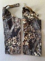 Cabela&#39;s Snake Proof Chaps Camoflauge Size Regular Short Made In USA Realtree - £31.05 GBP
