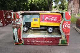 1999 Ertl 1:43 Scale Coca Cola 1930 Delivery Truck Bank Die Cast Yellow NIB LB - £7.90 GBP