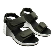 Aqua College Women&#39;s Mara Waterproof Sandals - £82.97 GBP