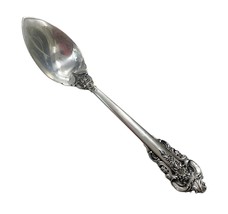 Wallace Flatware Grande baroque fruit spoon 411116 - £47.16 GBP
