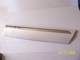 2001 2002 CONTINENTAL LEFT REAR  DOOR TRIM MOLDING PANEL Used OEM White WT - $147.51