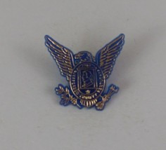 Vintage Jefferson County Kentucky Eagle Plastic Lapel Hat Pin - £5.66 GBP