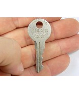 Vintage STEELCASE CABINET LOCK BOX KEY Grand Rapids Michigan USA FR399 - $9.39 CAD