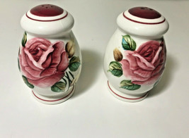 A Pair Of 3-3/4 Inches Tall, 2-1/2 Inches Wide With Beautiful Rose Decorations - £5.18 GBP