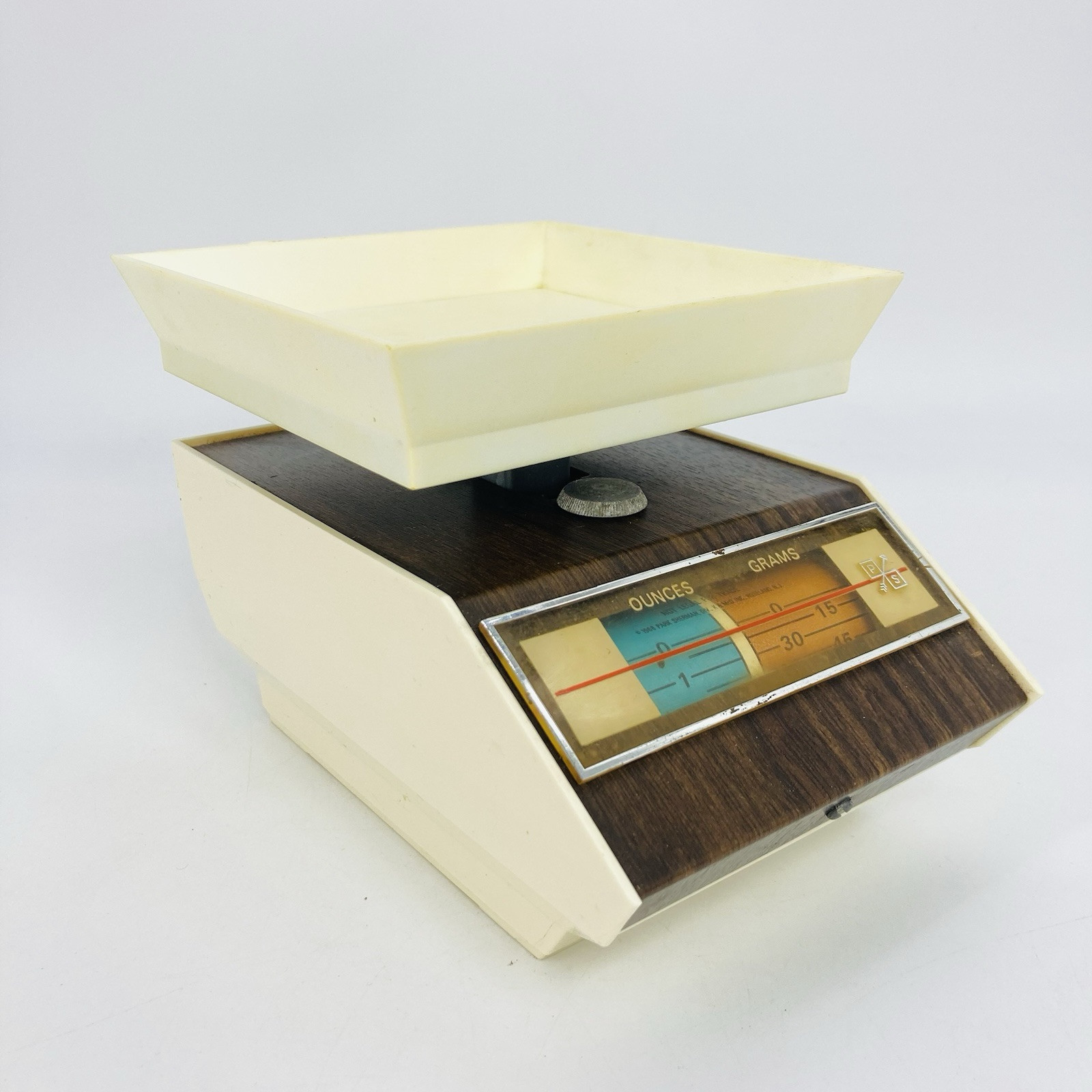Vintage Park Sherman Postal Kitchen Scale Ounces Grams 1 Pound Made in U... - $13.99
