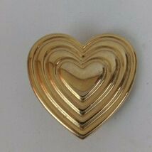 Vintage Radiating Heart Gold Tone 1&quot; Lapel Hat Pin - $6.09 CAD