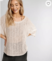 NWT Cherish Open Weave Top Off Off White M - $431.64 MXN