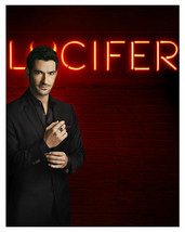 Tom Ellis Lucifer Tv Show 11X14 Photo - $13.99