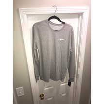 Nike Long sleeve Mens Gray T-Shirt - $34.00