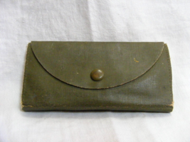 Vintage WW2 U.S. Military Sewing Kit Pouch 8-a #60 - $553.18 MXN