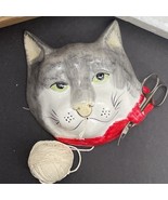 Vintage Porcelain Cat String Holder Wall Hanging w/ Scissors – NOS New i... - $881.12 MXN