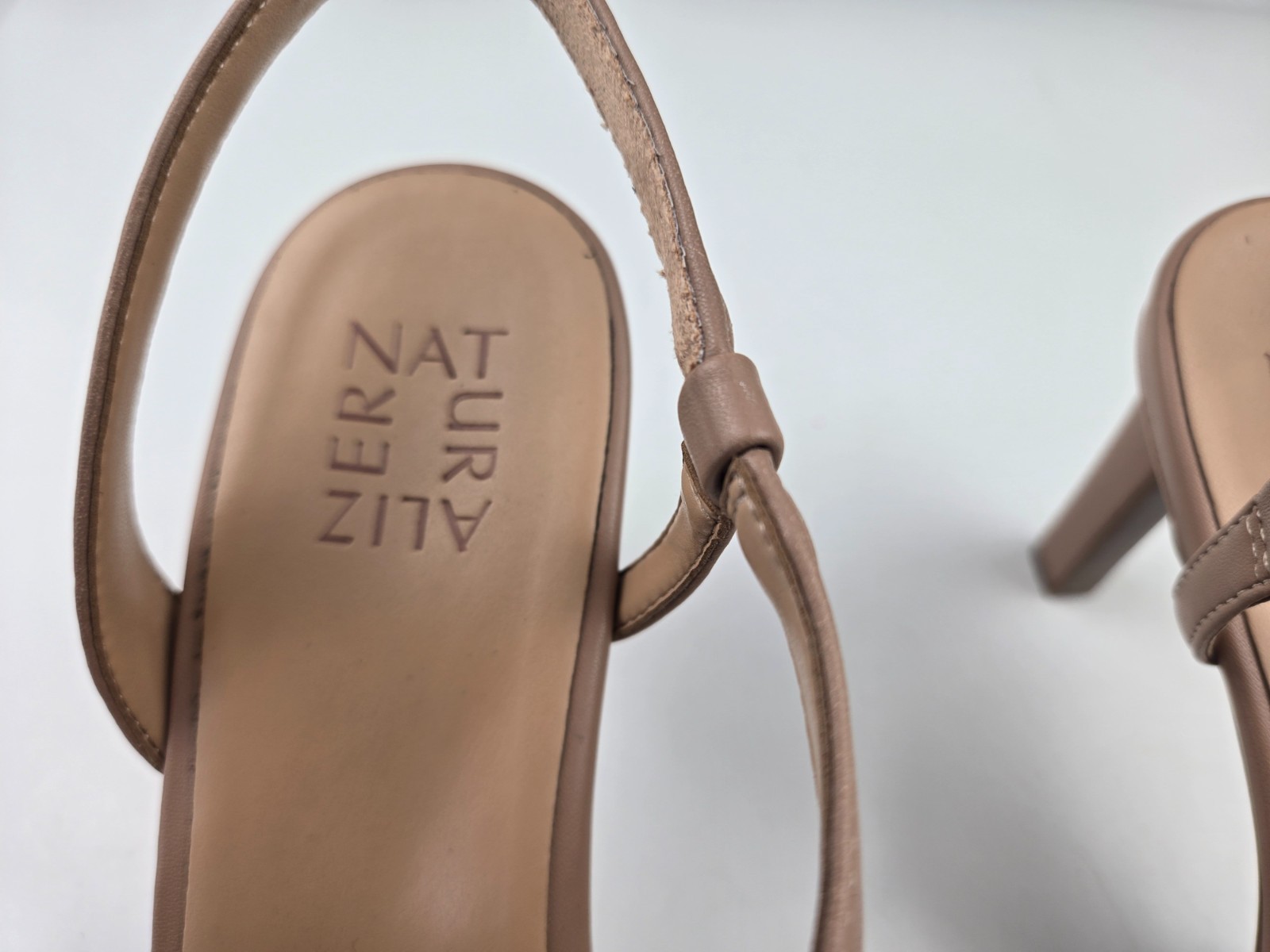 Naturalizer Women's Abby Heeled Sandal, size 9 W Item image 3
