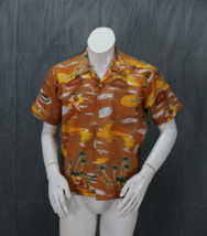 Vintage Hawaiian Shirt - Spanish Characters with Palm Tree Islands - Men... - £43.97 GBP