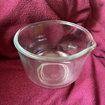 Vintage Oster Regency Kitchen Center Clear Glass Mixing Bowl Small 1.5 Quart USA - $8.90