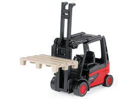 Linde E35 Forklift Truck Red w Black Top w Pallet Accessory Diecast Mode... - $16.26
